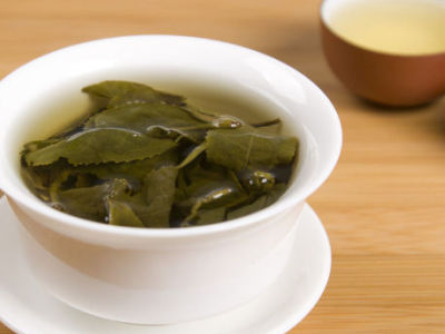 六大茶葉的功效，<a href=http://www.sdeasyshipping.com/chajiankang/ target=_blank class=infotextkey>喝茶的好處</a>和壞處