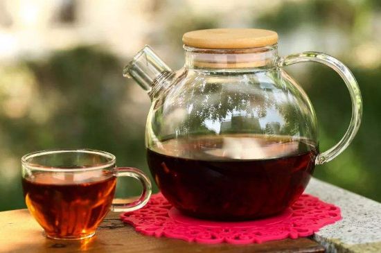 蒸茶和煮茶還有泡茶有什么區(qū)別，泡茶煮茶蒸茶哪個好喝？