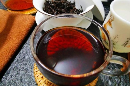 為啥茶葉不能久泡可以煮，茶葉為什么不能久泡能煮？