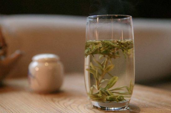 冷泡茶用什么茶葉最好，什么樣的茶適合冷泡？