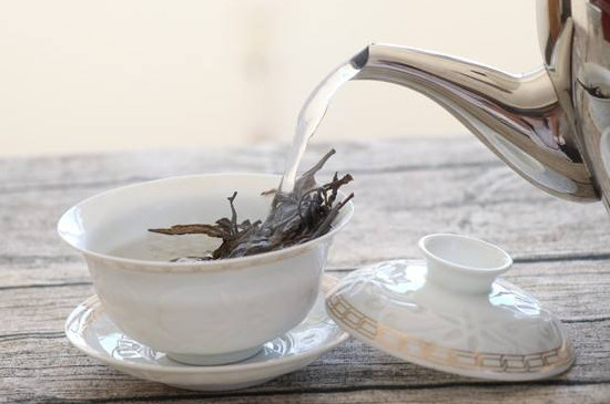 洗茶和潤茶一樣嗎，醒茶跟潤茶、洗茶有什么區(qū)別不同