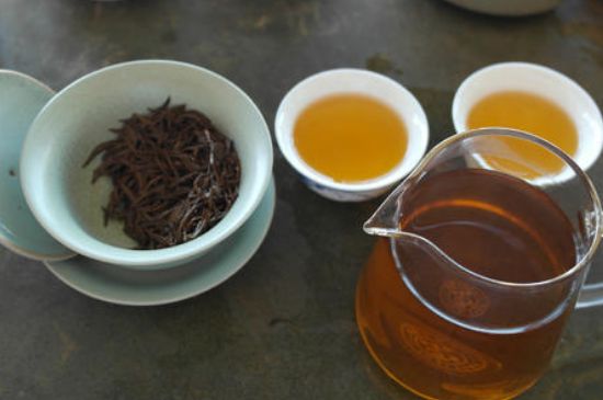 蜂蜜紅茶禁忌，喝蜂蜜紅茶的功效與禁忌