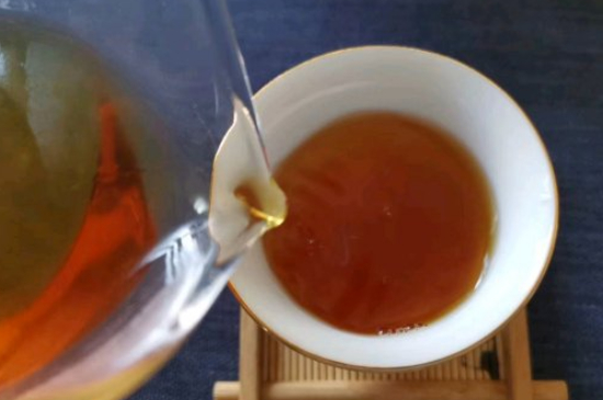 普洱茶十大學(xué)費(fèi)茶排名，吉普H是學(xué)費(fèi)茶？