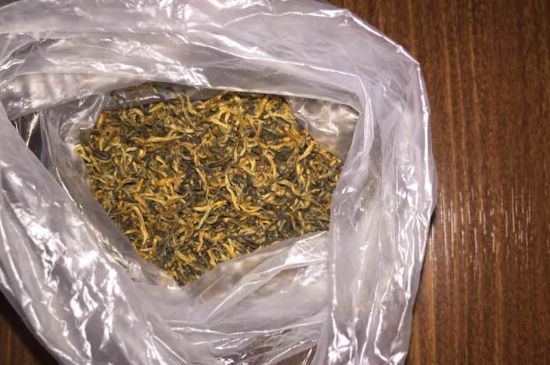 金駿眉染色鑒別帶圖，金駿眉染色如何分辨