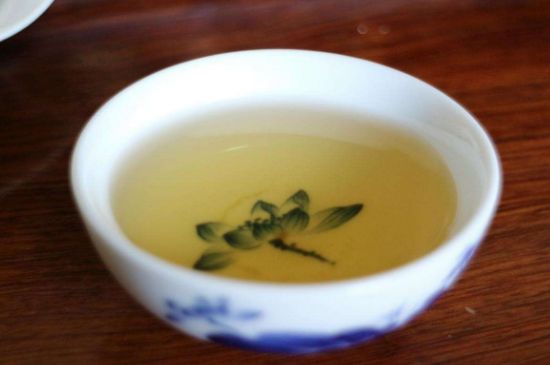 茉莉香精茶的鑒別方法，茉莉茶加香精怎樣識(shí)別？