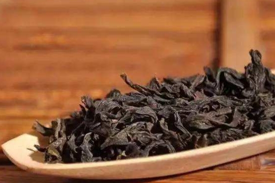 怎樣炭焙巖茶？揭秘武夷巖茶的炭焙技藝