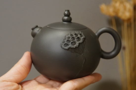 廣西欽州坭興陶可以泡多種茶嗎，坭興陶是一壺一茶嗎?