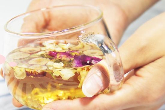 干桂花泡水，干桂花怎么泡水喝？