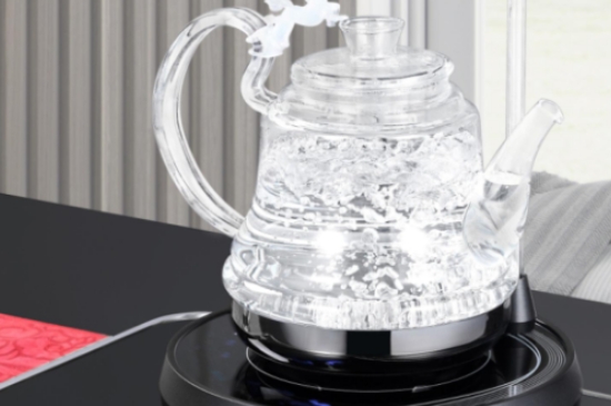 煮茶器和養(yǎng)生壺有什么區(qū)別，養(yǎng)生壺跟煮茶器哪個實用好用？