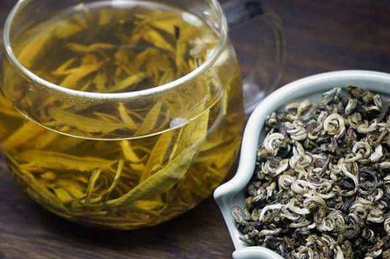 茉莉龍珠保質(zhì)期多長(zhǎng)時(shí)間，茉莉龍珠茶放幾年了還能喝嗎？
