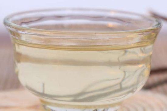 茉莉龍珠什么季節(jié)喝，夏天適合喝茉莉龍珠茶