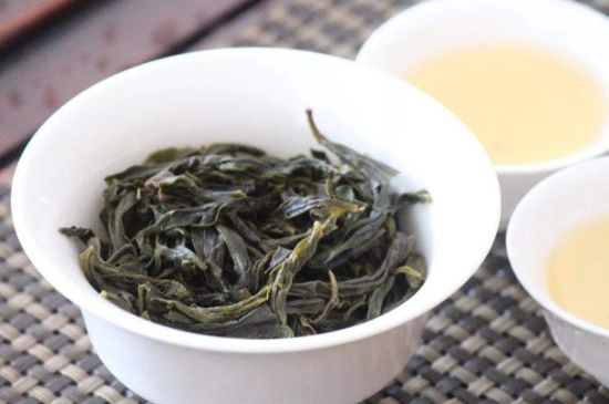 #<a href=http://www.sdeasyshipping.com/chazhishi/ target=_blank class=infotextkey>茶葉知識</a>#鳳凰水仙茶葉的加工流程