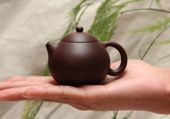 宜興紫砂壺四大經(jīng)典壺型叫什么，傳統(tǒng)紫砂四大名壺介紹