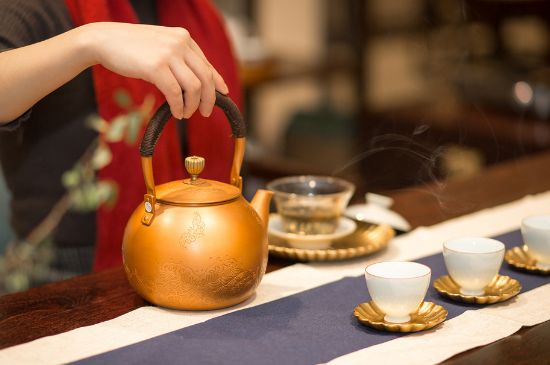 銅壺煮茶危害，銅壺長(zhǎng)期泡茶有毒嗎