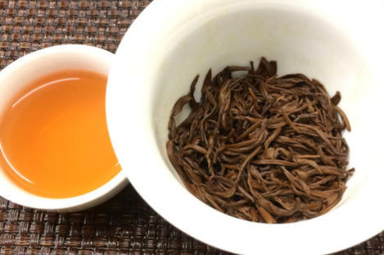 新茶和陳茶的區(qū)別，新茶和陳茶的介紹