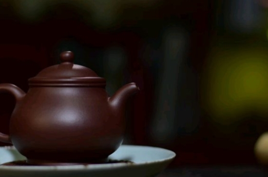 常見的七大材質(zhì)的茶具優(yōu)缺點(diǎn)，用什么材質(zhì)的茶具泡茶最好？