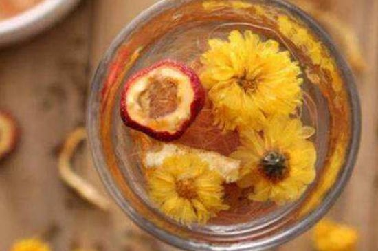 祛濕氣雙花茶，喝什么花茶祛濕氣排毒養(yǎng)顏