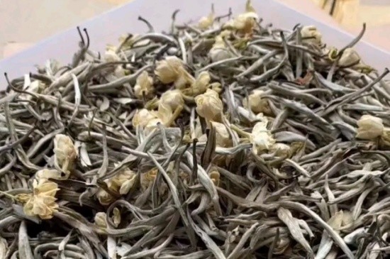 茉莉花花茶能煮嗎，喝茉莉花茶適合煮好還是泡好？