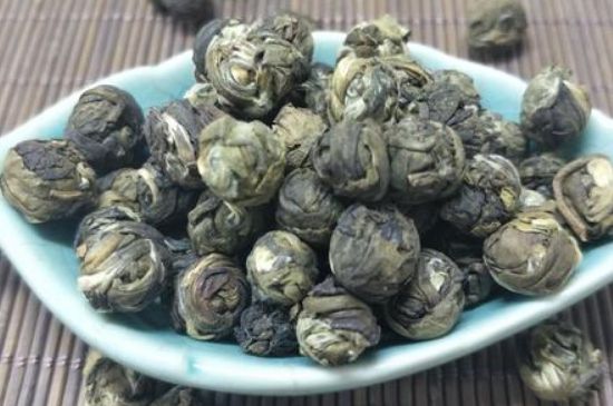 茉莉龍珠保質(zhì)期多長(zhǎng)時(shí)間，茉莉龍珠茶放幾年了還能喝嗎？