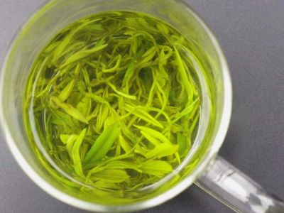 毛峰和毛尖哪個(gè)好一點(diǎn)，毛尖茶好還是毛峰茶好？