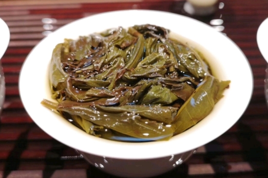 長期喝巖茶會上火嗎？巖茶這樣喝了容易上火！
