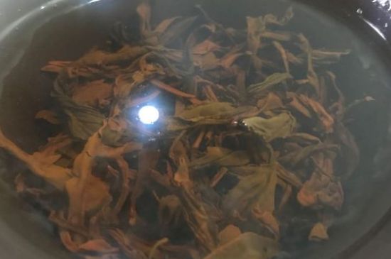經(jīng)期喝紅茶有什么壞處，女性經(jīng)期可以喝紅茶嗎