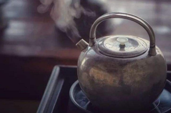 煮茶的步驟圖解，正確的煮白茶方法！
