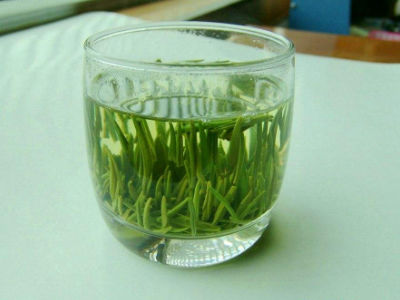 竹葉青茶怎么樣，檔次較高味道略苦價(jià)格比較貴