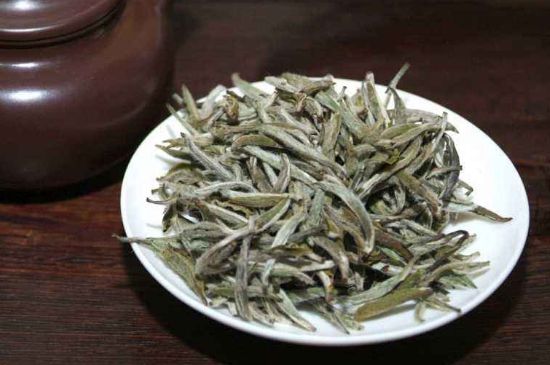 什么人不能喝白茶，白茶不宜什么人喝？