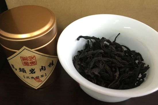 拼配的馬頭巖肉桂，還配叫馬肉嗎？請叫它“馬頭巖大紅袍”