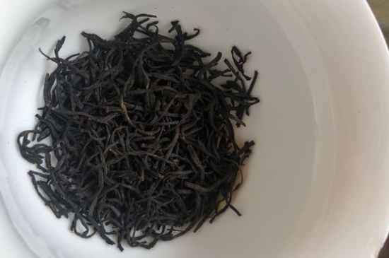 正山小種第一泡要倒掉嗎，正山小種能沖幾泡