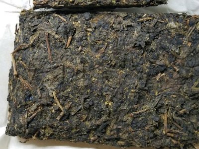 喝安化黑茶的副作用，長(zhǎng)期飲用黑茶的副作用