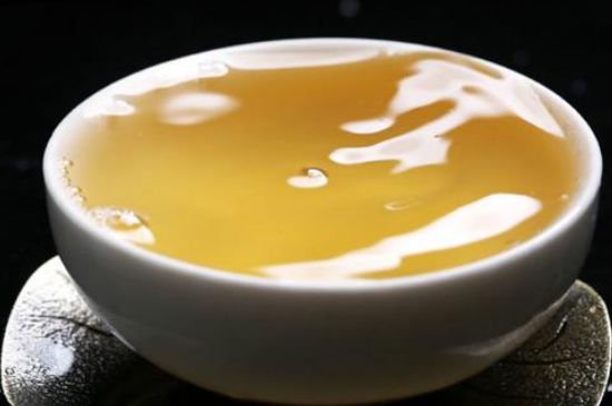 綠茶加重濕氣？濕氣體質(zhì)寒的人能喝綠茶嗎