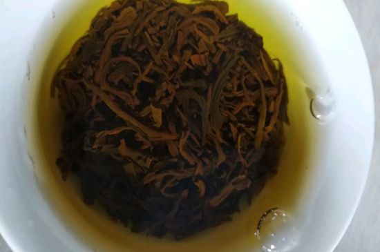 正山小種很細還很黑亮，正山小種越細越好嗎