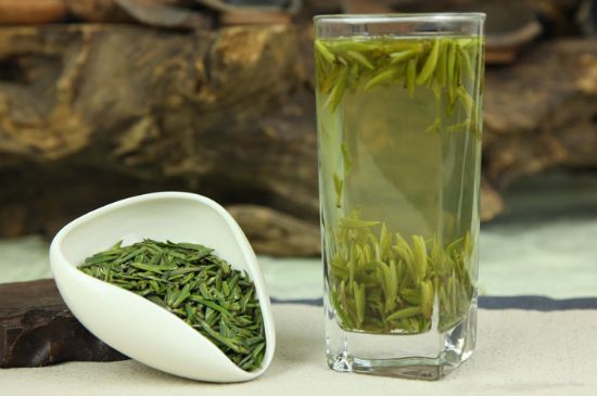 竹葉青和雀舌哪個貴，竹葉青茶貴嗎？