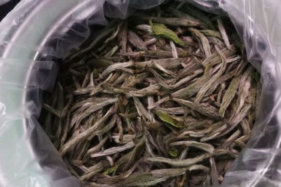 新白毫銀針和老白毫銀針的區(qū)別，新老白毫銀針的品質(zhì)特征