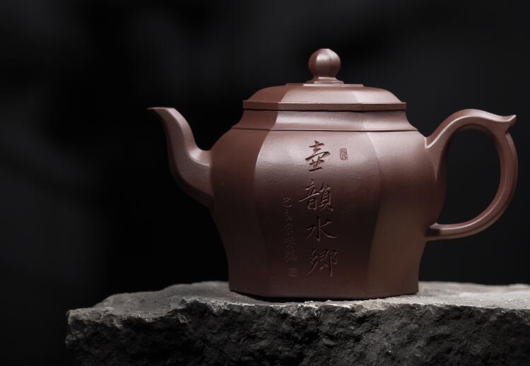 紫砂壺哪個地方最出名，什么樣的紫砂壺最好