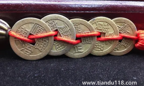 臥室門(mén)對(duì)門(mén)要掛五帝錢(qián)嗎3